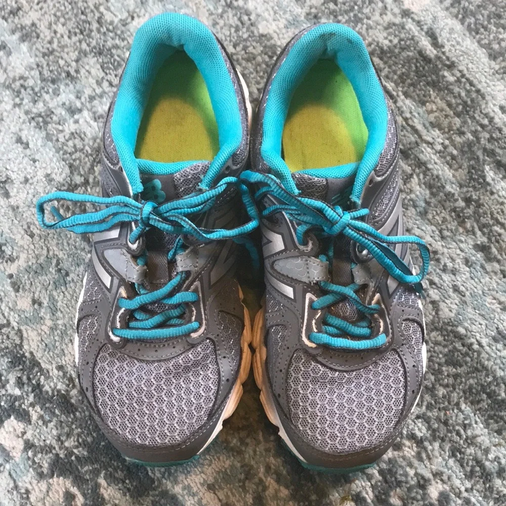 New Balance Techride Athletic Shoes - Picture 4 of 16